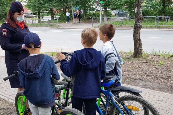 дети-велосипеды